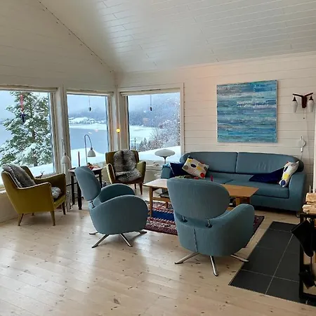 Dyrhaug - Hytte Med Utsikt Over Kroderen Vakantiehuis *