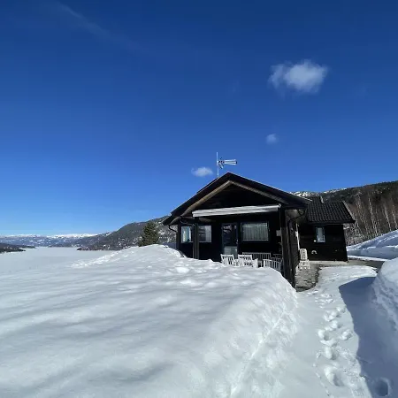 Vakantiehuis Dyrhaug - Hytte Med Utsikt Over Kroderen *